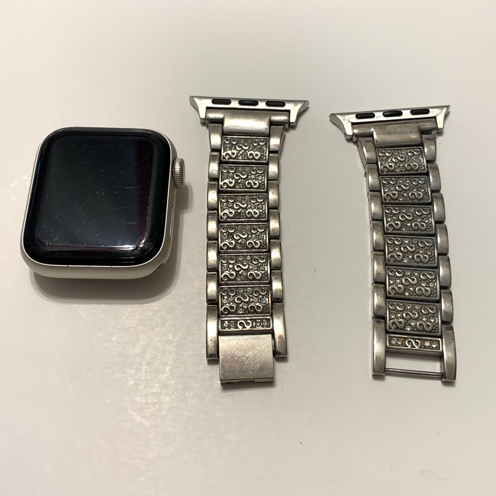 Apple Watch SE 40MM GPS LTE Parts or Repair